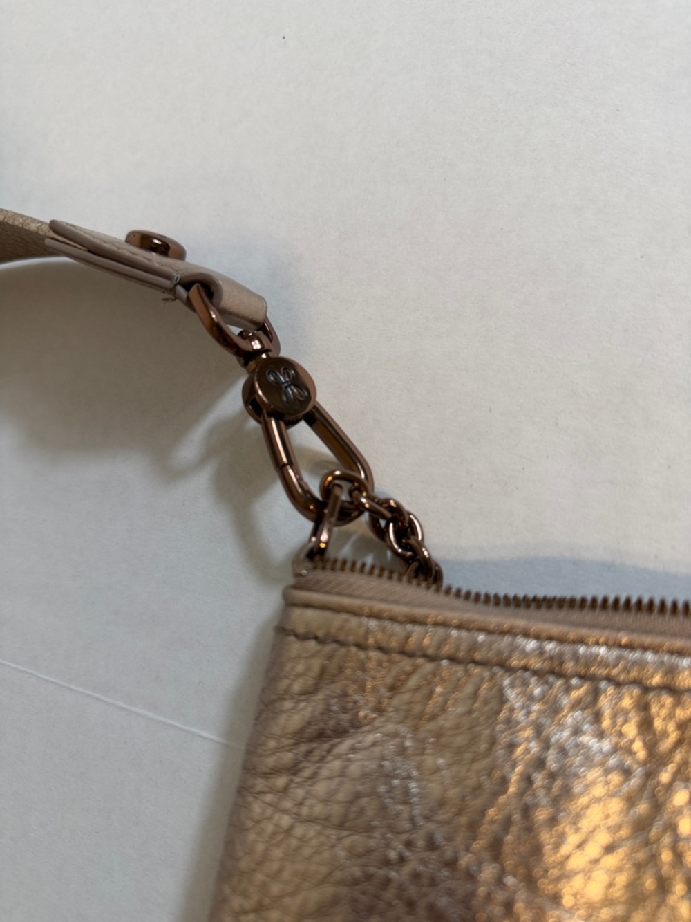 HOBO Darcy Leather Crossbody Bag - Picture 10 of 11